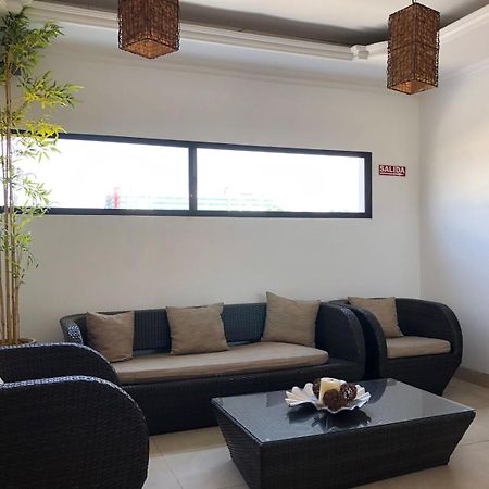 Hoteles En Guayaquil - Suites Guayaquil Cerca Del Aeropuerto Eksteriør billede