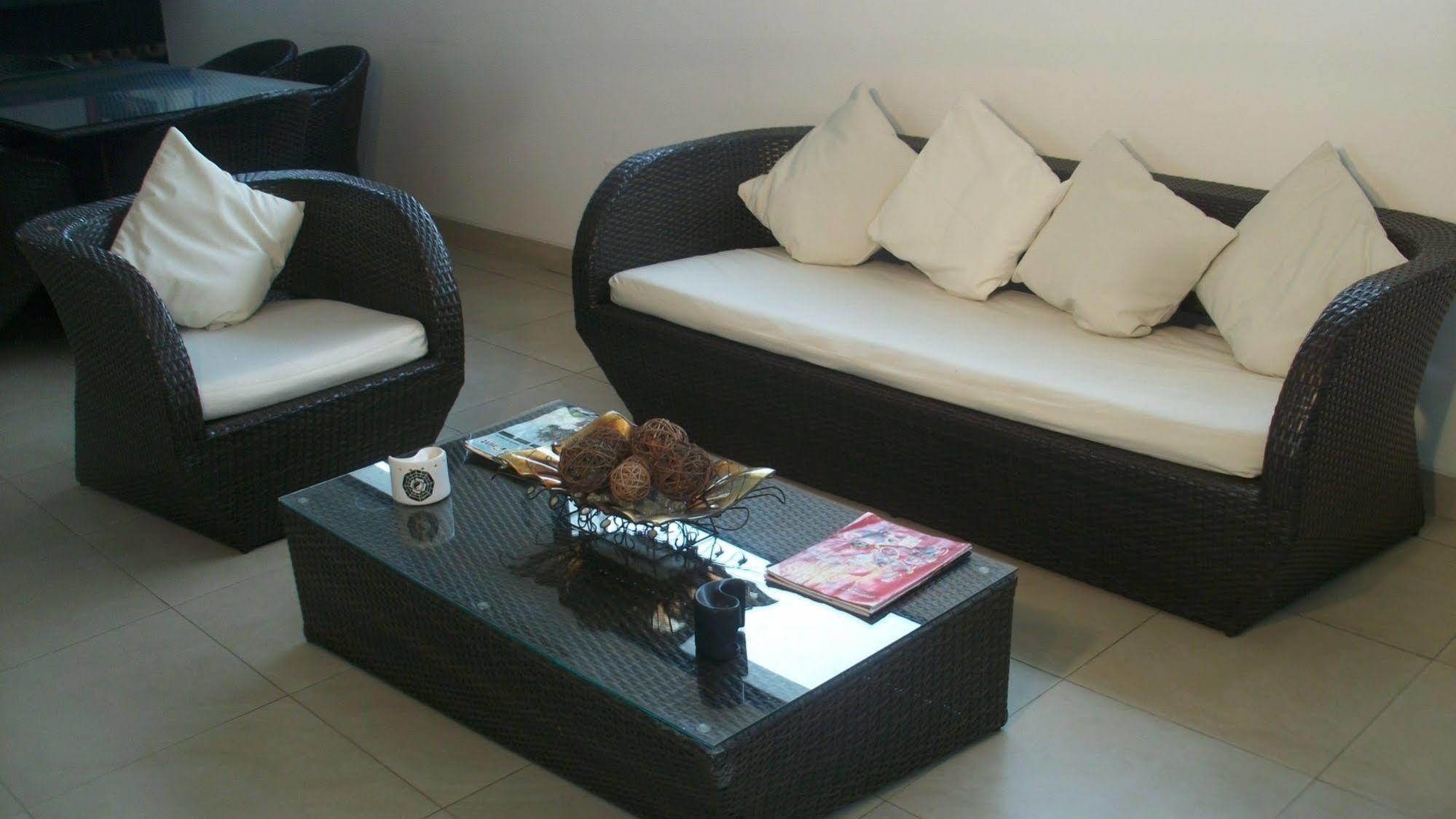 Hoteles En Guayaquil - Suites Guayaquil Cerca Del Aeropuerto Eksteriør billede